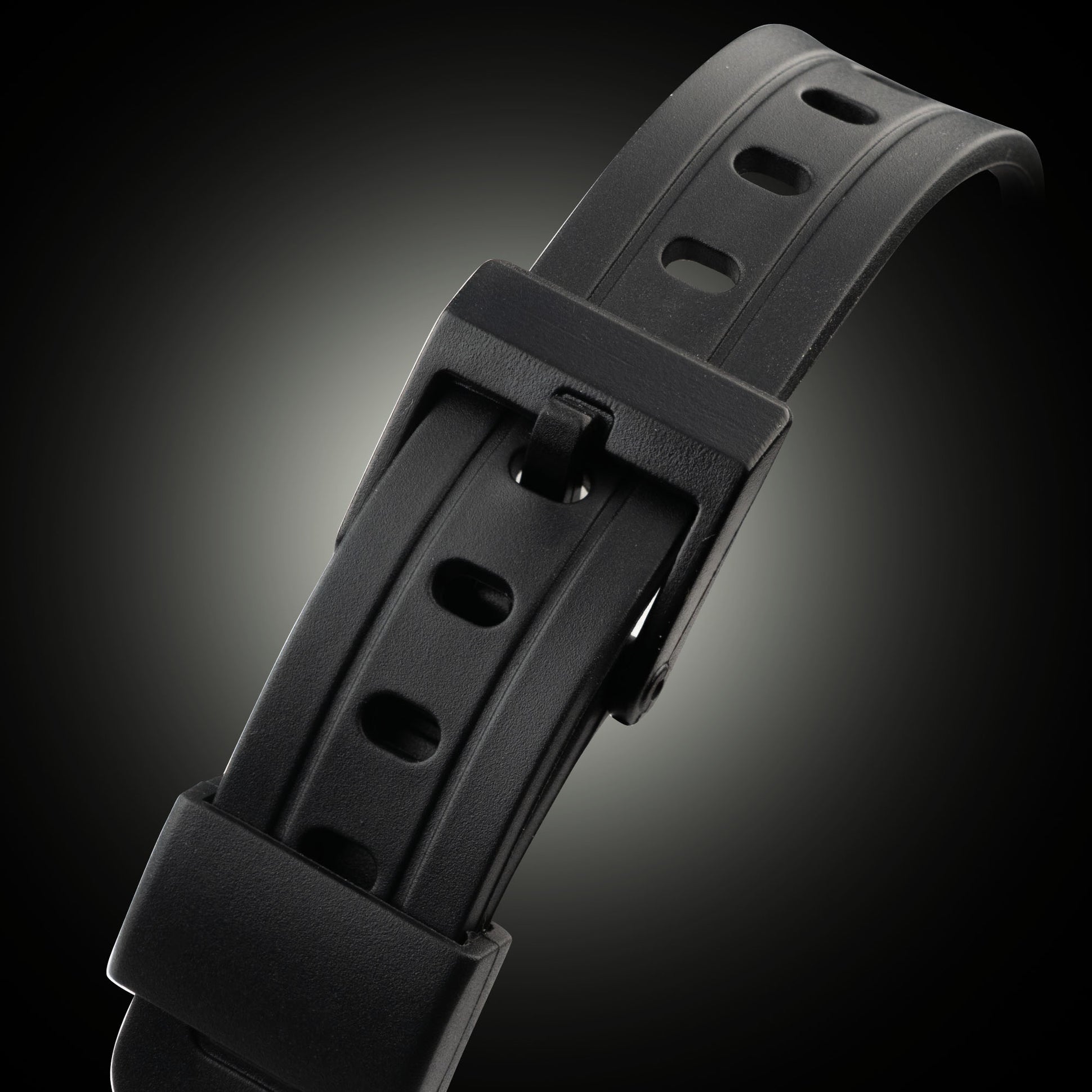 Gurkha_New_Rubber_Strap Wancher Watch