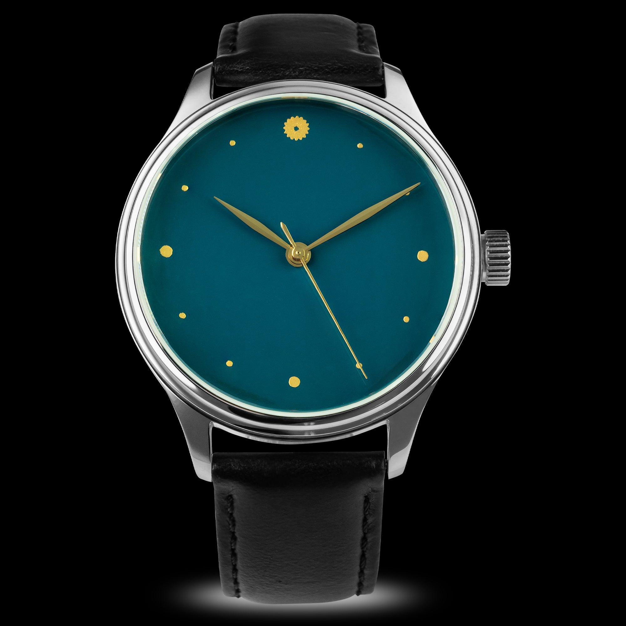 Detail shot of the dial texture with Japanese Urushi lacquer