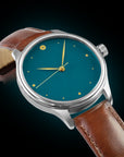 Side profile of automatic Urushi watch case