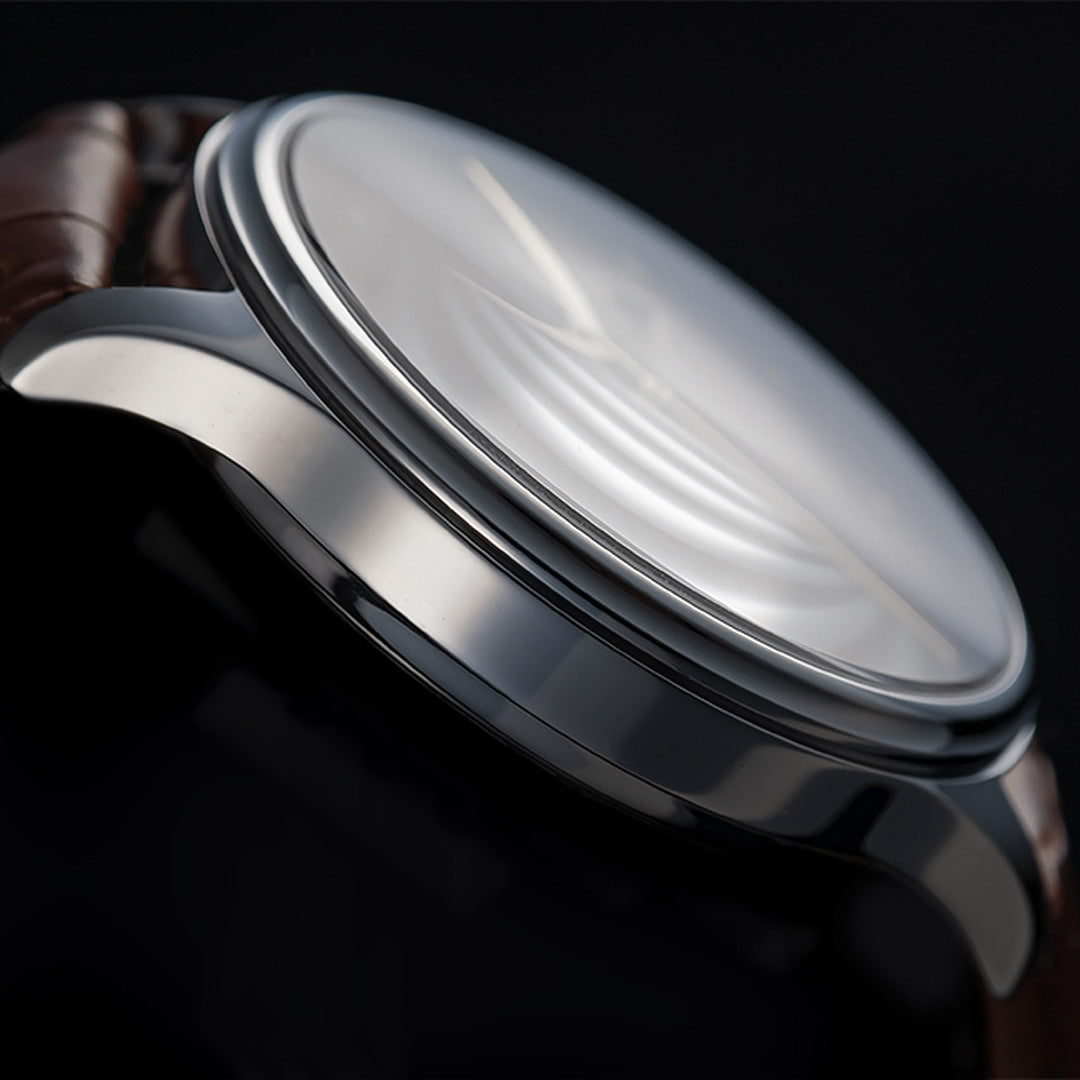 Dream Watch - Byakudan-nuri - Wancher Watch Wancher Watch Wancher Watch Dream Watch - Byakudan-nuri {{ Automatic Watch {{ Watch }} }} {{ Japan }} yakudan-nuri Echizen Urushi dial Automatic Self-winding watch with Domed Sapphire Glass and Genuine Cowhide/Galuchat strap, powered by Miyota 9015 Mechanical Movement